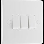 BG 3GANG 2WAY SWITCH BG843