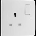 BG 13AMP SINGLE SOCKET ? BG821